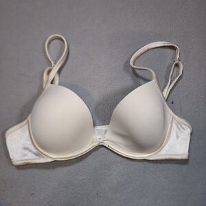 Maidenform 34A Style 7339 Cream‎ Ivory Beige Nude Underwire Lightly Lined Demi